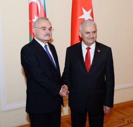 Azərbaycan və Türkiyənin Baş nazirləri görüşdü