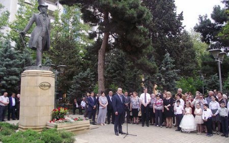 Puşkin Azərbaycanda yad edildi