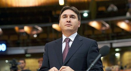 Sarkisyan Təhlükəsizlik Şurasına yeni katib təyin etdi
