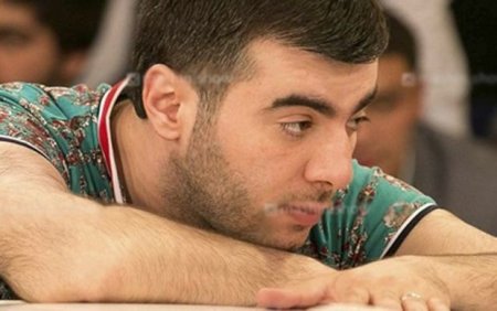 Rəşad Dağlı maşınını aşırtdı