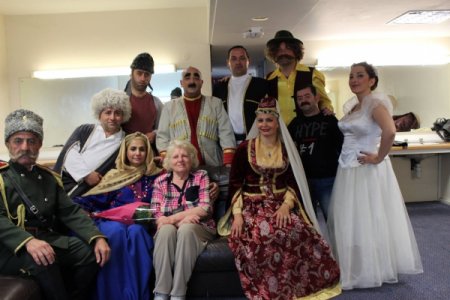Gənc Tamaşaçılar Teatrının kollektivi Beynəlxalq tədbirlərdən mükafatlarla dönüb