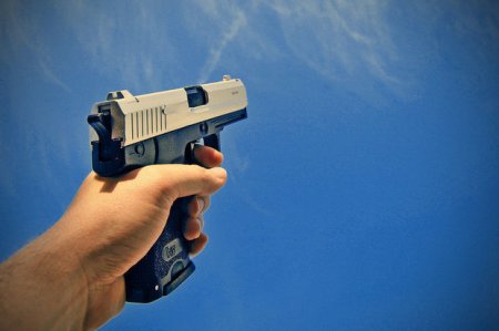 Peterburqda atışma: gürcülər və azərbaycanlılar saxlanılıb