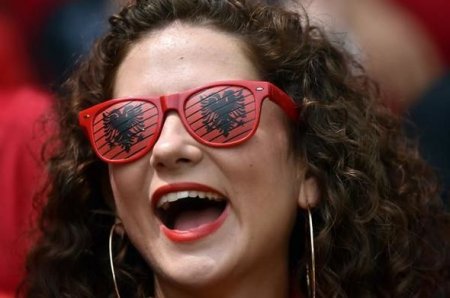 Avropa çempionatının ən gözəl qadın azarkeşləri