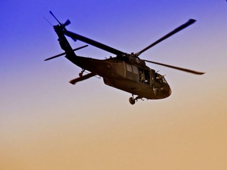 Yəməndə Ərəb koalisiyasına məxsus hərbi helikopter qəzaya uğrayıb