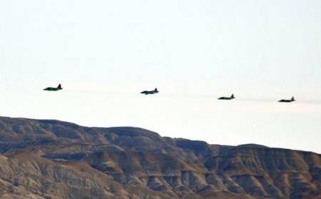 Silahlı Qüvvələrimizdə operativ-taktiki təlimlər keçirilir