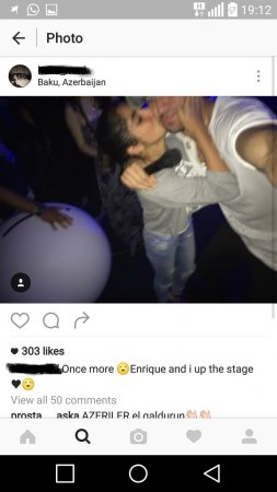"Enrique İglesias"ın qucağına tullanan qızın instagram'da paylaşdığı görüntülər.