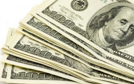 Neft Fondu ilin əvvəlindən 3,3 milyard dollarını satıb