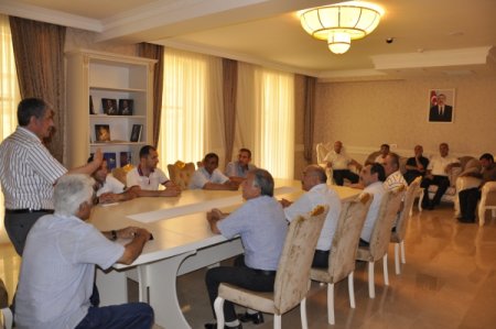 Lənkəran Dövlət Dram Teatrı cənub bölgəsinin mədəni-maarif müəssisələrinə hamilik köməyinə start verib