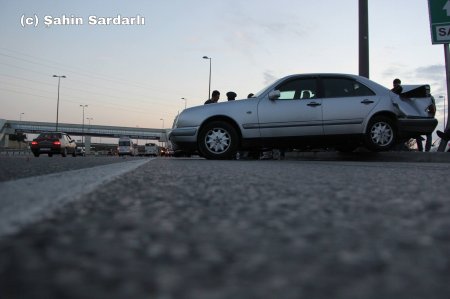 Bakıda iki «Mercedes» sürət həddinin qurbanı oldu