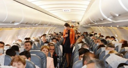 Bakı-Şarm Əl-Şeyx aviareysi dayandı