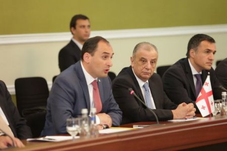 Bakı-Tbilisi-Qars dəmiryolu layihəsinin Əlaqələndirmə Şurasının 25-ci iclası keçirilib
