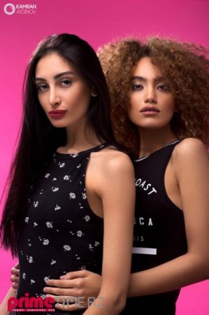 Azərbaycanlı modellər yarıçılpaq olub, hoqqa çıxardılar