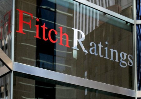 “Fitch” Azərbaycanla yanaşı, rekord sayda ölkənin kredit reytinqini dəyişdirdi