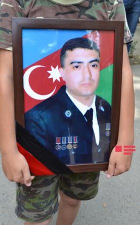 Bu gün vəfat edən tankçımız dəfn olundu