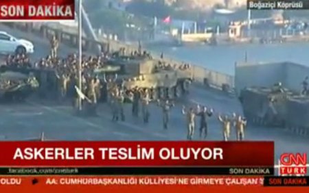 Çevriliş etmək istəyən əsgərlər belə təslim oldu