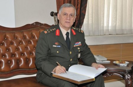Türkiyə Silahlı Qüvvələrinə yeni komandan gətirilir