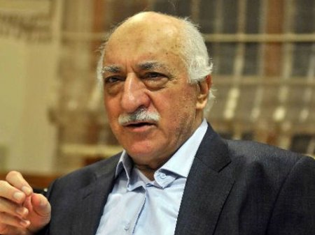 Türkiyə ABŞ-dan Fətullah Gülənin həbsini tələb edir