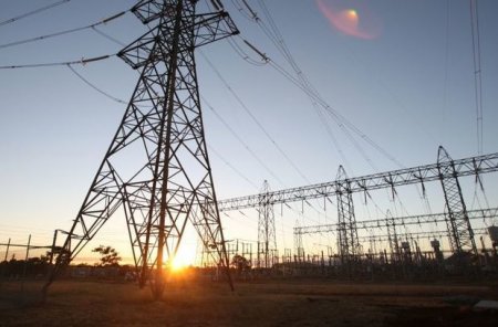 Azərbaycanda 4 nəfəri elektrik cərəyanı vurub