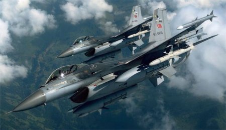 Türkiyə qırıcıları itmiş gəmilərin axtarışına çıxdı
