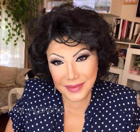 Flora Kərimova bu fotosu ilə təəccübləndirdi
