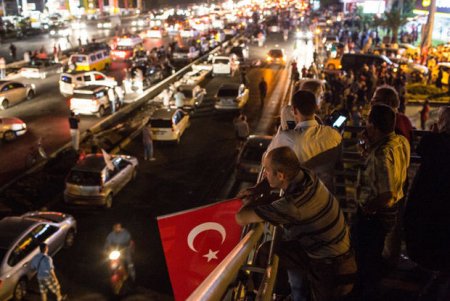 Qiyamdan sonra təxminən 11 min türkün pasportu ləğv edilib