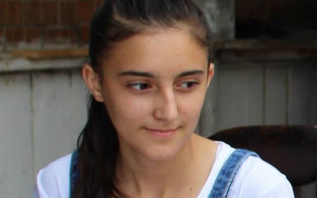 Müəllimlərin pulsuz hazırladığı qız 692 bal topladı