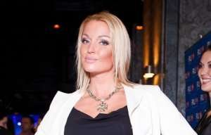 Azərbaycanlı milyoner Anastasiya Voloçkovaya intim üçün 40 min ödədi, ancaq... Azərbaycanlı milyoner Anastasiya Voloçkovaya intim üçün 40 min ödədi, ancaq...