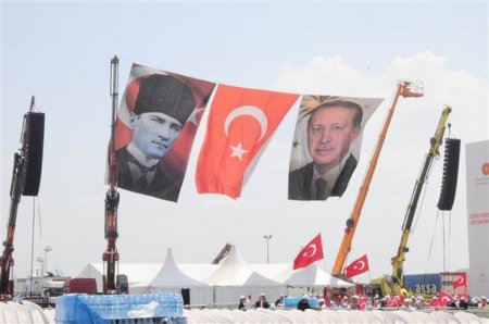 Ərdoğan: "Biz 15 iyul hərbi çevrilişə cəhdi geri püskürtdük"