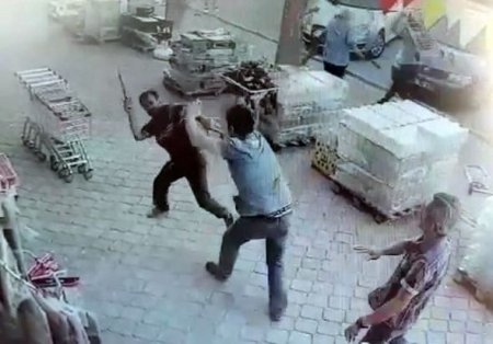 Qonşular su üstündə qan tökdü: Yaralılar var