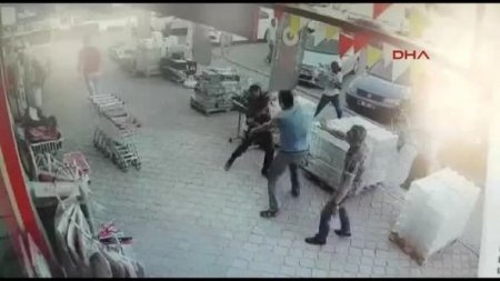 Qonşular su üstündə qan tökdü: Yaralılar var