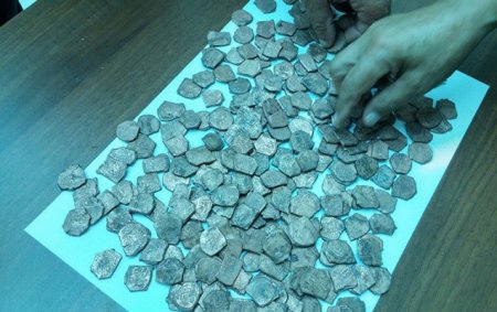 Azərbaycanda XII əsrə aid pul dəfinəsi tapıldı