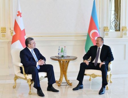 İlham Əliyev Gürcüstanın Baş nazirini qəbul edib