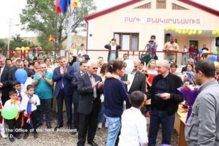 Ermənilər Laçında yeni yaşayış kvartalı saldılar