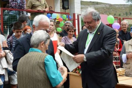 Ermənilər Laçında yeni yaşayış kvartalı saldılar