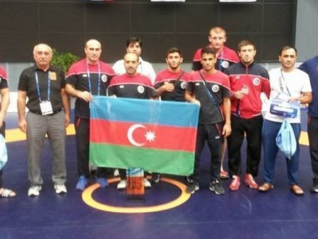 Sərbəst güləş yığmamız dünya çempionatında ikinci oldu