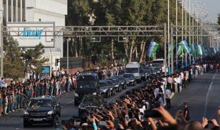 İslam Kərimovun dəfn mərasimi