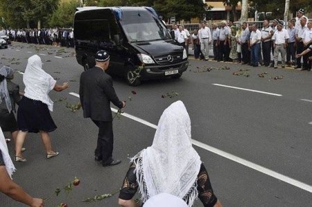 İslam Kərimovun dəfn mərasimi