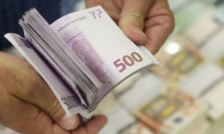 SOCAR 500 milyon avro kredit alır
