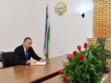 İlham Əliyev Özbəkistanın ölkəmizdəki səfirliyində olub