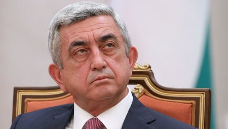 Sarkisyan hökumətin istefasını qəbul edib