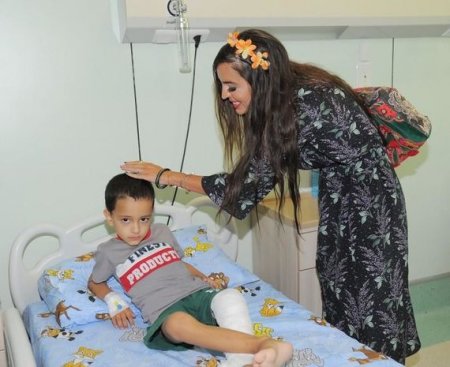 Leyla Əliyeva Milli Onkologiya Mərkəzinin Uşaq Klinikasında olub