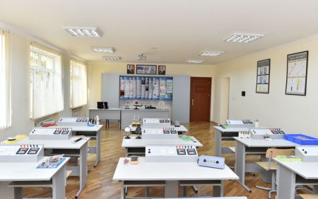 İlham Əliyev paytaxt məktəblərində