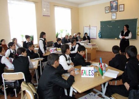 Referendumla əlaqədar dərslər dayandırılacaqmı?