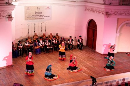 Azərbaycan Dövlət Mahnı və Rəqs Ansamblının yubileyi qeyd edilib