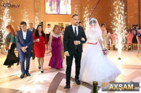 Aparıcı Azərin toyundan FOTOLAR