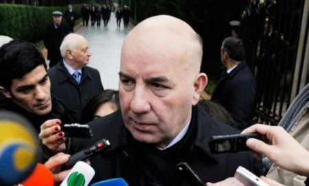 Elman Rüstəmovdan devalvasiya AÇIQLAMASI