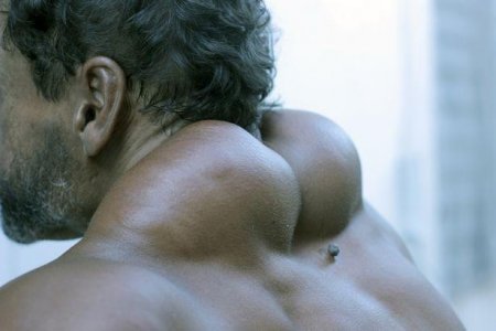 "Hulk"a bənzəmək üçün özünü bu günə saldı