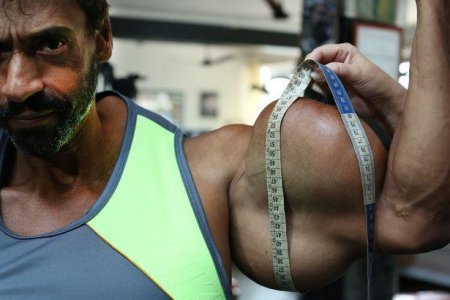 "Hulk"a bənzəmək üçün özünü bu günə saldı