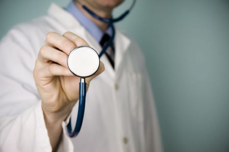 Onlarla həkim sertifikasiya imtahanından keçə bilməyib
