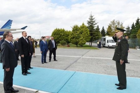 İlham Əliyev Türkiyəyə gedib